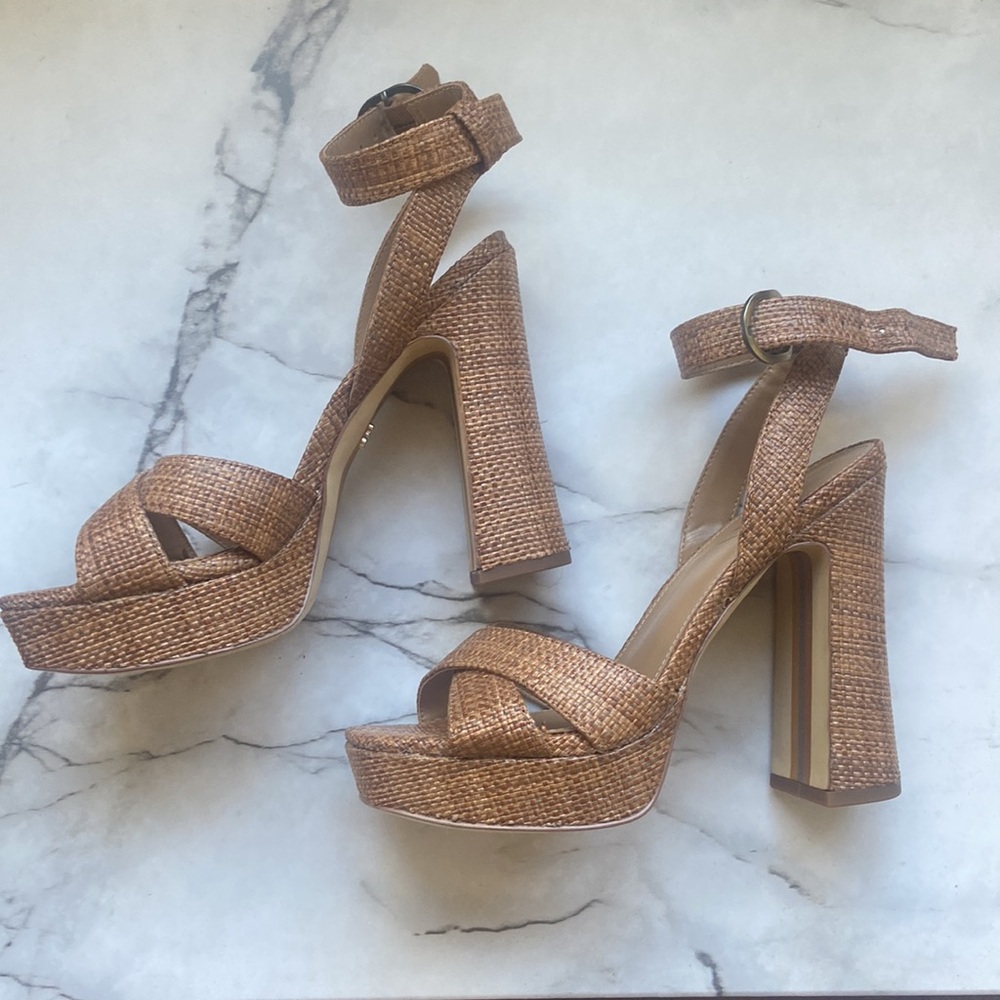 Brand new Sam Edelman sandals!